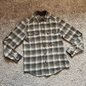 Royal Robbins Flannel Shirt Men's Small Plaid Long Sleeve Button Up